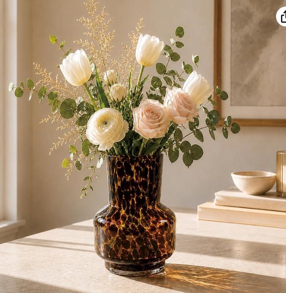 Amber Tortoiseshell Glass Vase – Short Round Flower Vase